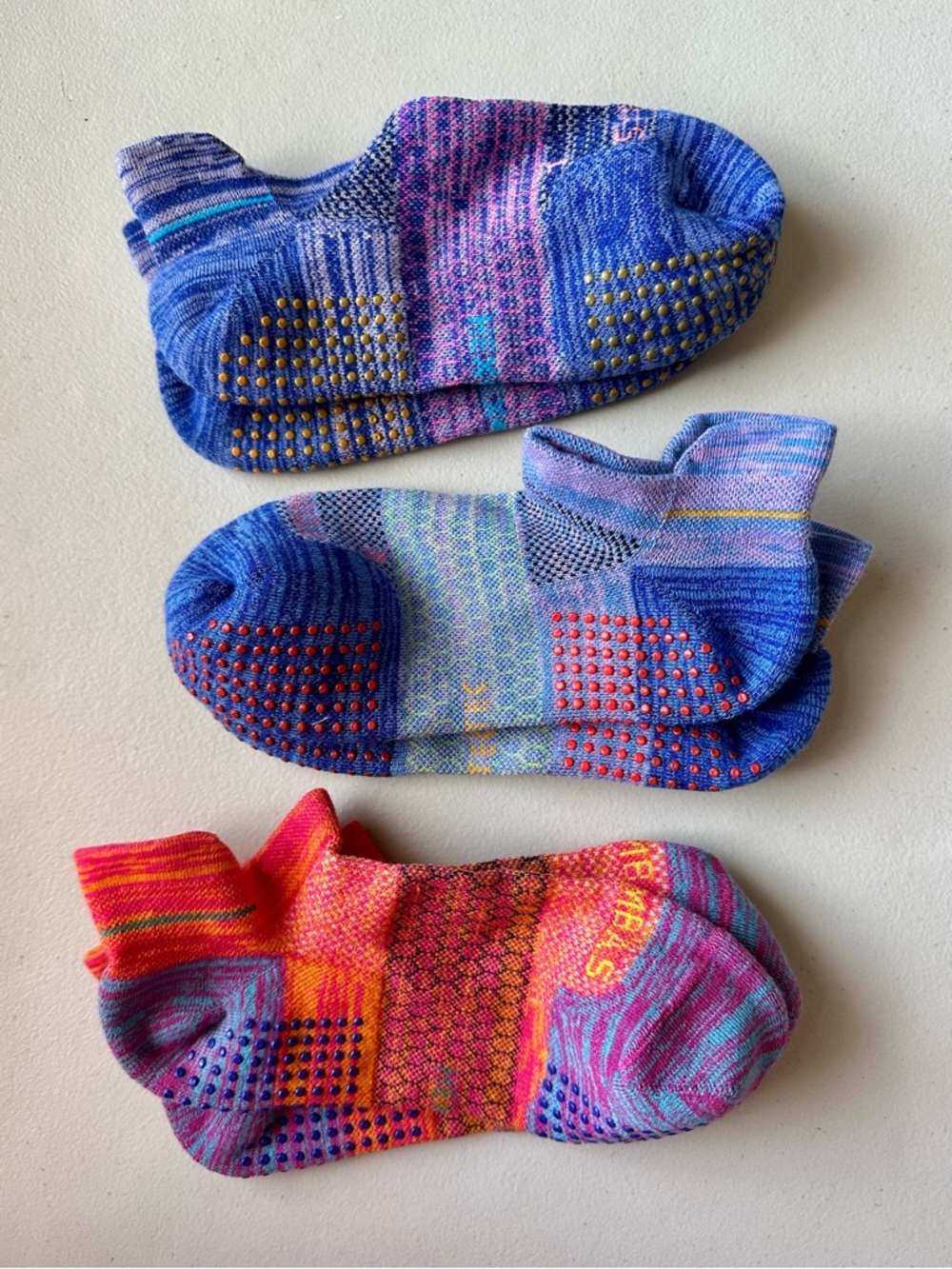 BOMBAS Ankle Gripper Hex-tech Socks - 3-pair Bundle MEDIUM NWOT